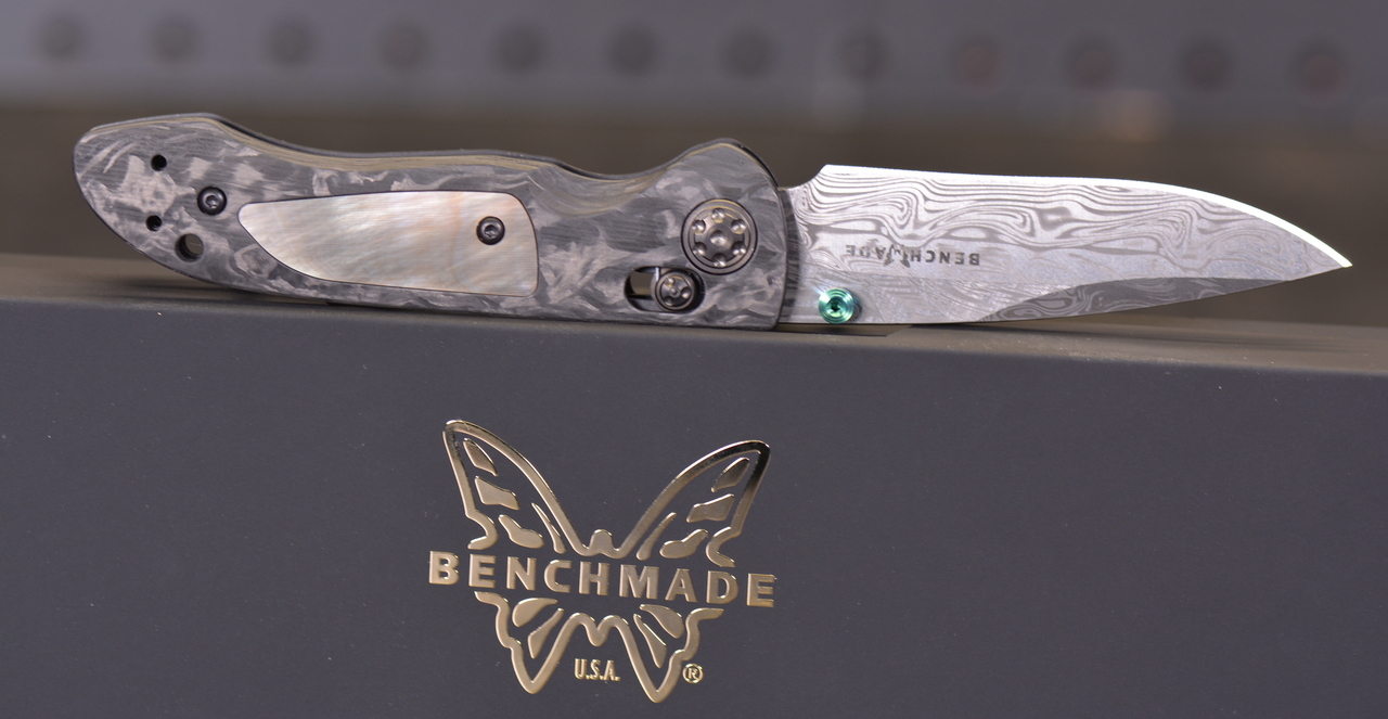 Benchmade Foray Gold Class #339 Demascus and Mother of Pearl