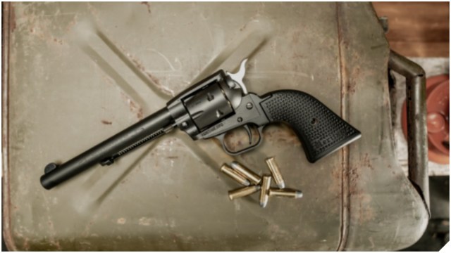 Heritage Rough Rider Revolver IN 32 HR Magnum